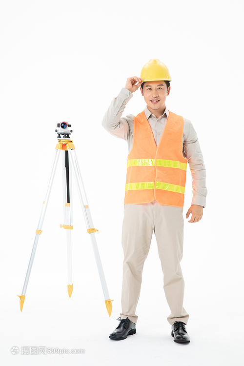 精準的基石 工人手中的測繪水平儀與工程測量